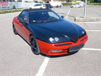 1999 | Alfa Romeo Spider 2.0 Twin Spark