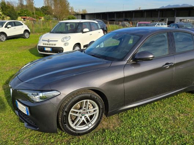 2019 ALFA ROMEO Giulia