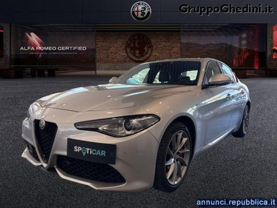 Alfa Romeo Giulia 2.2 Turbodiesel 210 CV AT8 AWD Q4 Veloce Bologna