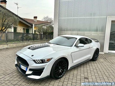 Ford Mustang Fastback 5.0 V8 TiVCT aut. GT KIT BOSS San Paolo d'argon