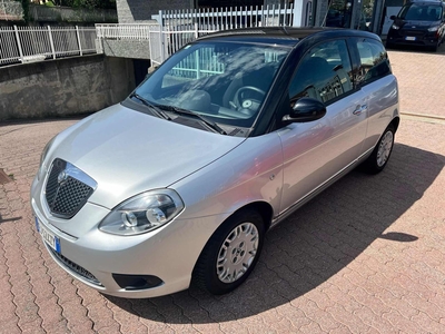 Lancia Ypsilon 1.2 69 CV