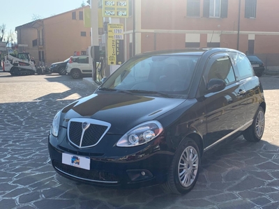 Lancia Ypsilon 1.3 MJT