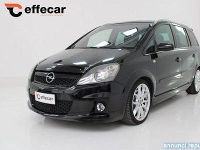 Opel Zafira 2.0 T 240CV 16V OPC Roncadelle