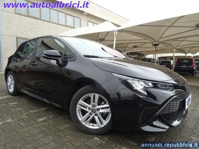 Toyota Corolla 1.8 HYBRID E-CVT BUSINESS Senago