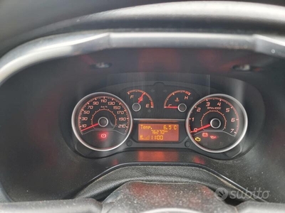 Usato 2019 Fiat Doblò 1.6 Benzin 103 CV (12.000 €)