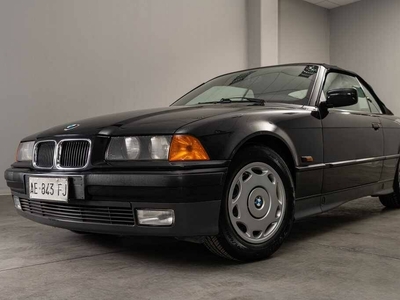 1995 | BMW 318i