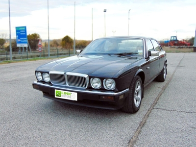 Jaguar XJ 2.9