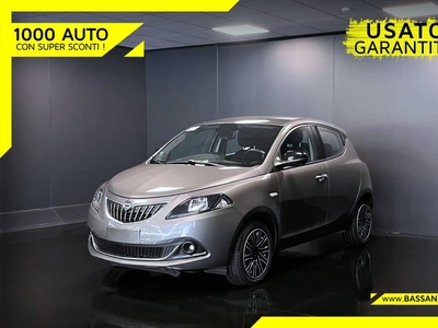 Lancia Ypsilon 1.0 FireFly