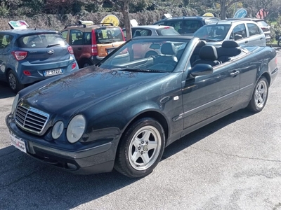 Mercedes Classe CLK 230