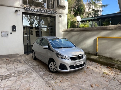 Peugeot 108 PureTech 82