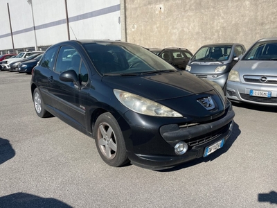 Peugeot 207 1.4 8V 75CV