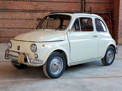 Usato 1971 Fiat 500L 0.5 Benzin 18 CV (9.500 €)