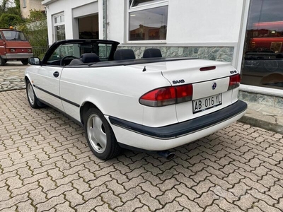 Usato 1994 Saab 900 Cabriolet 2.0 Benzin 185 CV (5.800 €)