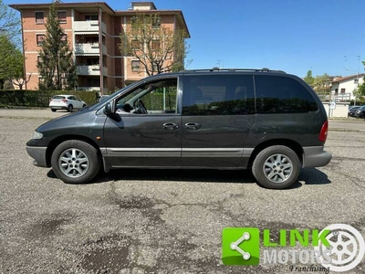 Usato 2000 Chrysler Voyager 2.4 LPG_Hybrid 150 CV (5.900 €)