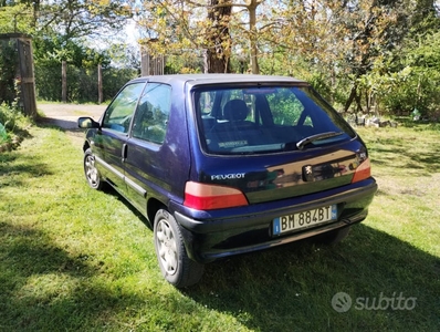 Usato 2000 Peugeot 106 1.1 Benzin 60 CV (600 €)