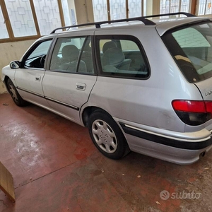 Usato 2000 Peugeot 406 Benzin (1.500 €)