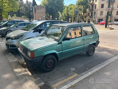 Usato 2001 Fiat Panda 1.1 Benzin 54 CV (900 €)