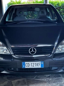 Usato 2002 Mercedes A160 1.6 Benzin 102 CV (2.999 €)