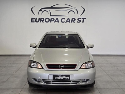 Usato 2002 Opel Astra 2.0 Benzin 192 CV (6.900 €)