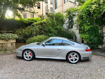 Usato 2002 Porsche 996 3.6 Benzin 320 CV (62.500 €)