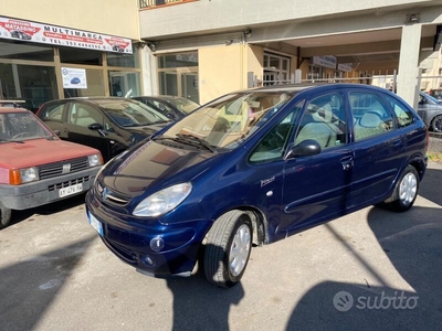 Usato 2003 Citroën Xsara 1.4 Benzin 75 CV (1.500 €)