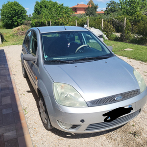 Usato 2003 Ford Fiesta Diesel (3.000 €)