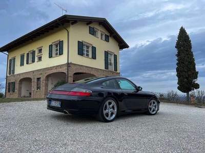 Usato 2003 Porsche 911 Carrera 4S 3.6 Benzin 320 CV (63.000 €)