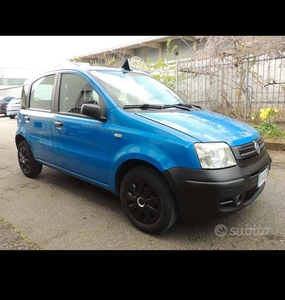 Usato 2004 Fiat Panda 1.1 Benzin 54 CV (2.350 €)