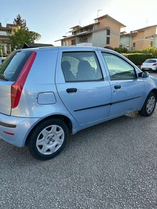 Usato 2004 Fiat Panda 1.2 Benzin 60 CV (3.000 €)