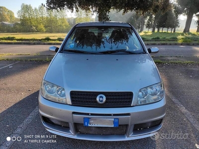 Usato 2004 Fiat Punto 1.2 CNG_Hybrid 80 CV (1.500 €)