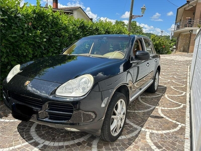 Usato 2004 Porsche Cayenne 3.2 Benzin 250 CV (18.900 €)