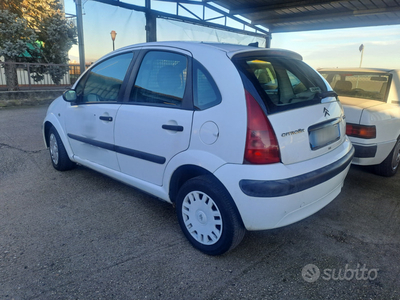 Usato 2005 Citroën C3 1.4 Diesel 68 CV (1.500 €)