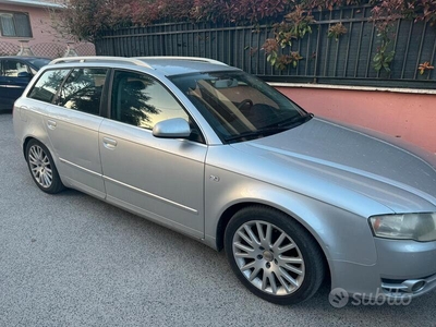 Usato 2006 Audi A4 2.0 Diesel 140 CV (2.800 €)