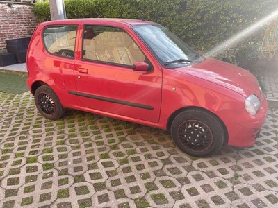 Usato 2006 Fiat 600 1.1 Benzin 54 CV (3.500 €)
