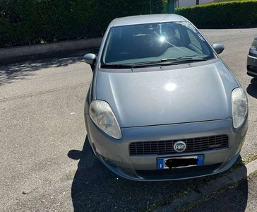 Usato 2006 Fiat Grande Punto 1.2 Diesel 75 CV (2.800 €)