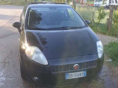 Usato 2006 Fiat Grande Punto 1.9 Diesel 131 CV (3.000 €)