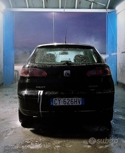 Usato 2006 Seat Ibiza 1.4 Benzin 75 CV (4.999 €)