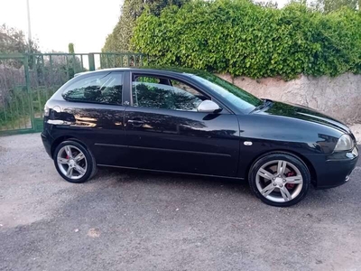 Usato 2006 Seat Ibiza 1.9 Diesel 131 CV (1.699 €)