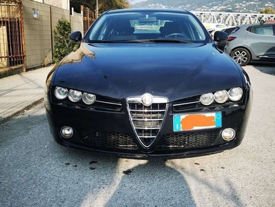 Usato 2007 Alfa Romeo 159 1.9 Diesel 150 CV (3.500 €)