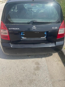 Usato 2007 Citroën C2 Benzin (500 €)