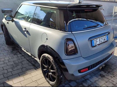 Usato 2007 Mini Cooper 1.6 Benzin 120 CV (5.500 €)