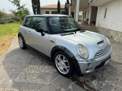 Usato 2007 Mini Cooper S 1.6 Benzin 175 CV (2.500 €)