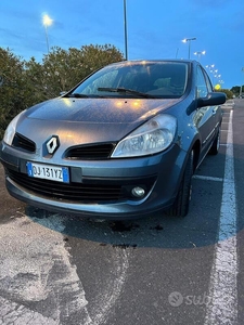 Usato 2007 Renault Clio III 1.5 Diesel 105 CV (3.000 €)