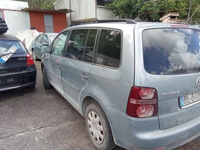 Usato 2007 VW Touran 1.9 Diesel 105 CV (1.900 €)