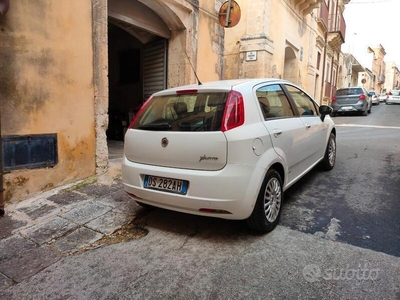 Usato 2008 Fiat Grande Punto 1.2 Diesel 75 CV (3.700 €)