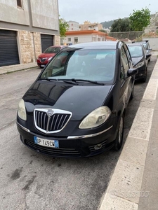 Usato 2008 Lancia Musa Diesel (3.000 €)