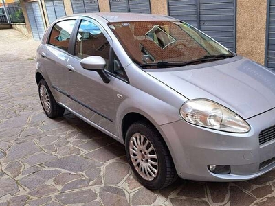 Usato 2009 Fiat Grande Punto 1.4 CNG_Hybrid 77 CV (4.200 €)