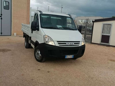 Usato 2009 Iveco Daily 3.0 Diesel 177 CV (15.900 €)