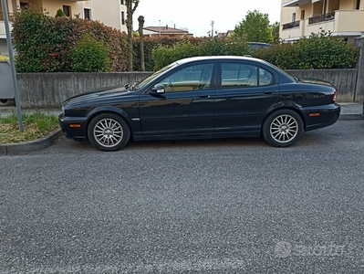 Usato 2009 Jaguar X-type 2.2 Diesel 145 CV (5.000 €)