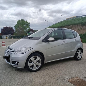 Usato 2009 Mercedes A160 1.5 Benzin 95 CV (3.800 €)